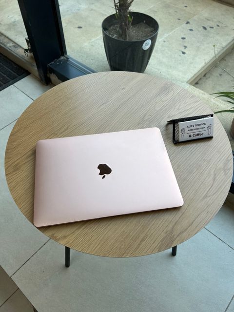 Apple Macbook Air 2019 i5 256GB