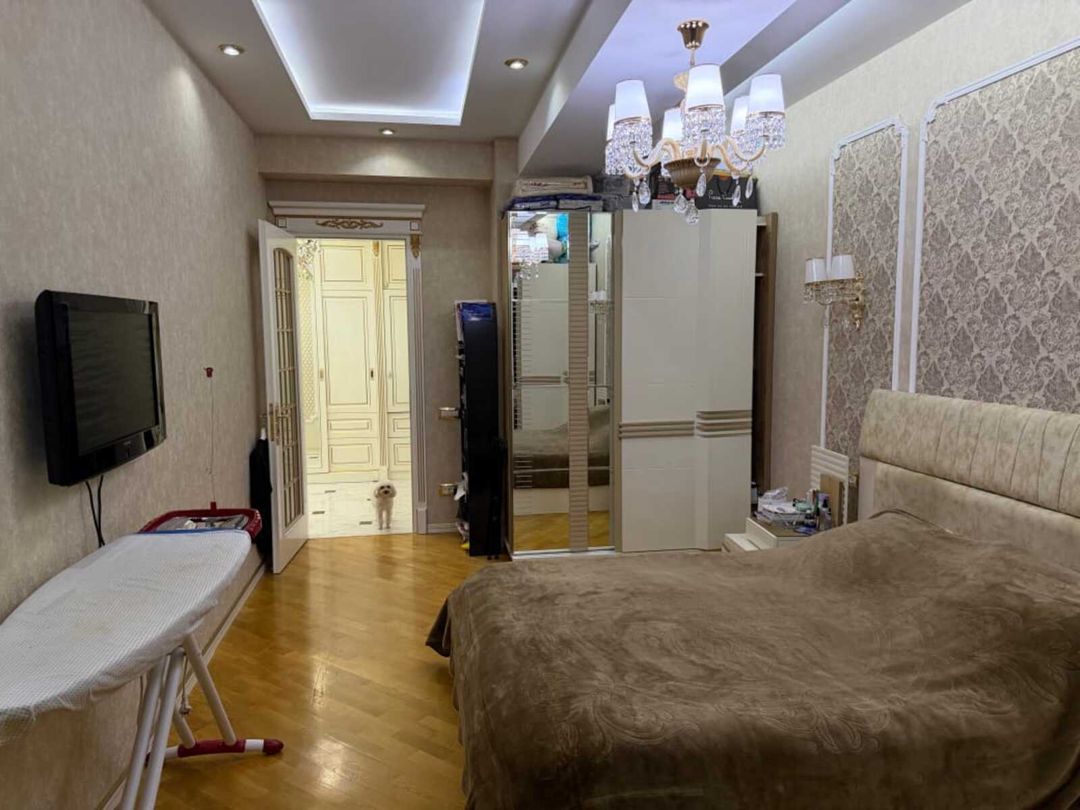 Satılır 4 otaqlı yeni tikili 180 m² — Mənzil, Bakı (7)