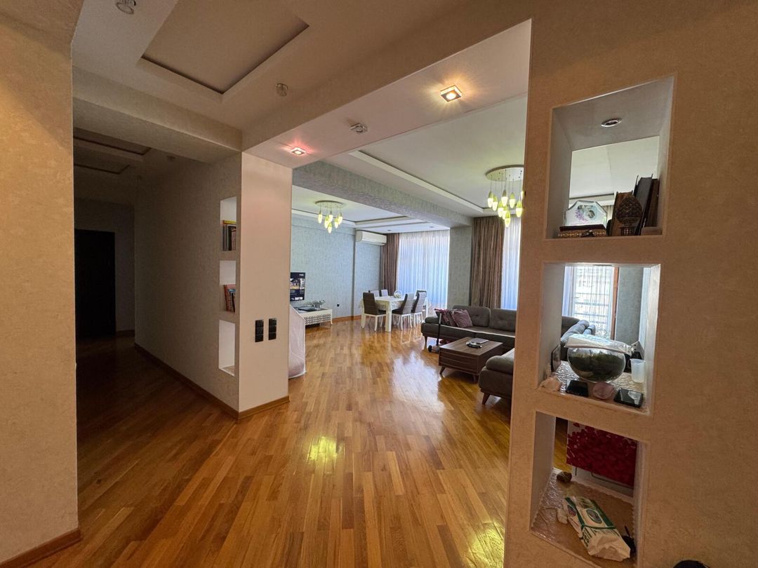 Satılır 3 otaqlı yeni tikili 140 m² — Mənzil, Bakı (6)