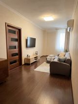 İcarəyə verilir 4 otaqlı köhnə tikili 120 m² — Rəsul Abdullayev