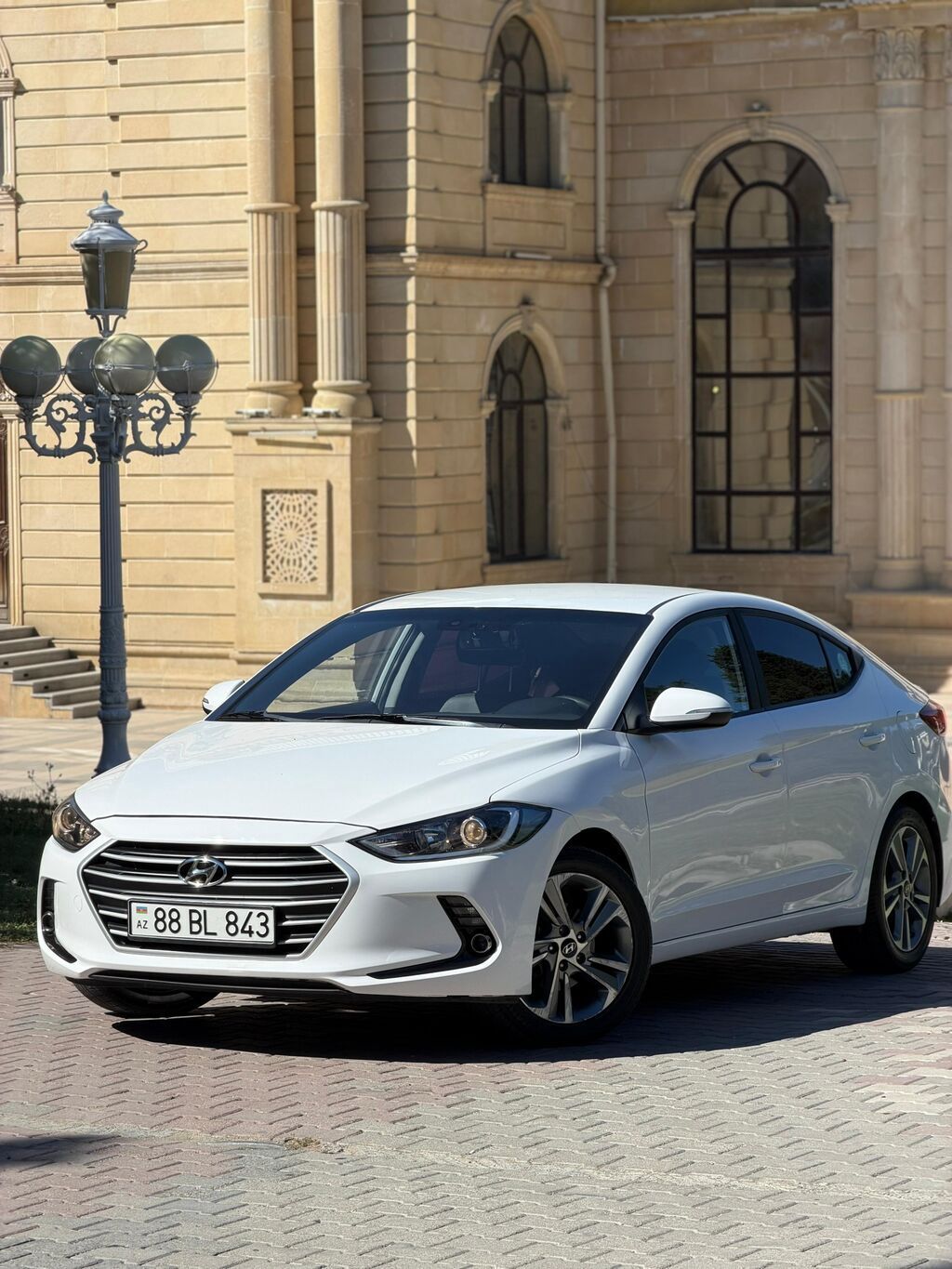 Hyundai Elantra: 1.6 l | 2018 il Sedan — Avtomobillər, Xırdalan (2)