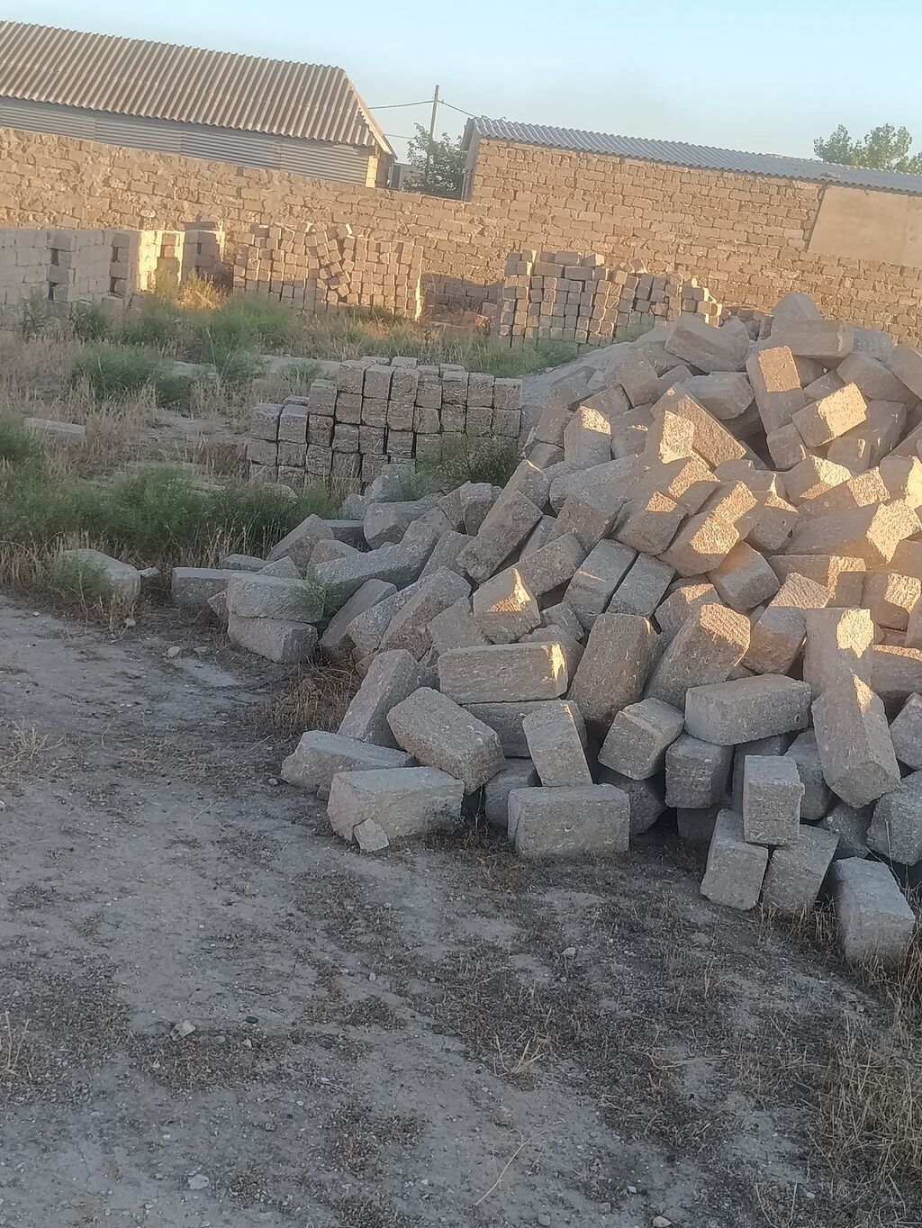 Kubiklər, Kredit yoxdur — Mallar, Digah (2)