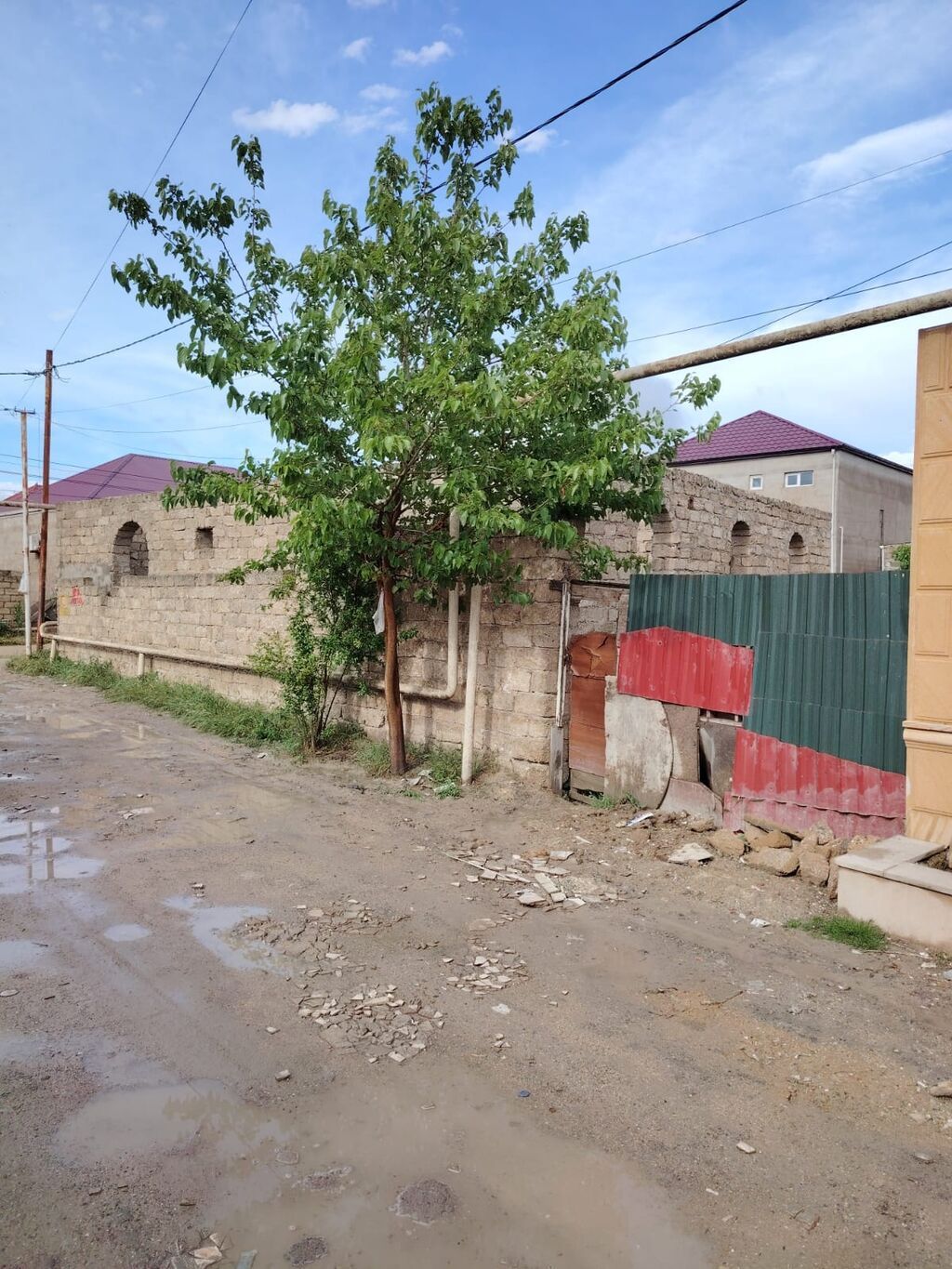 Satılır: yarımçıq tikili və həyət sahəsi - Material: daş hörgü - — Daşınmaz əmlak, Masazır (10)