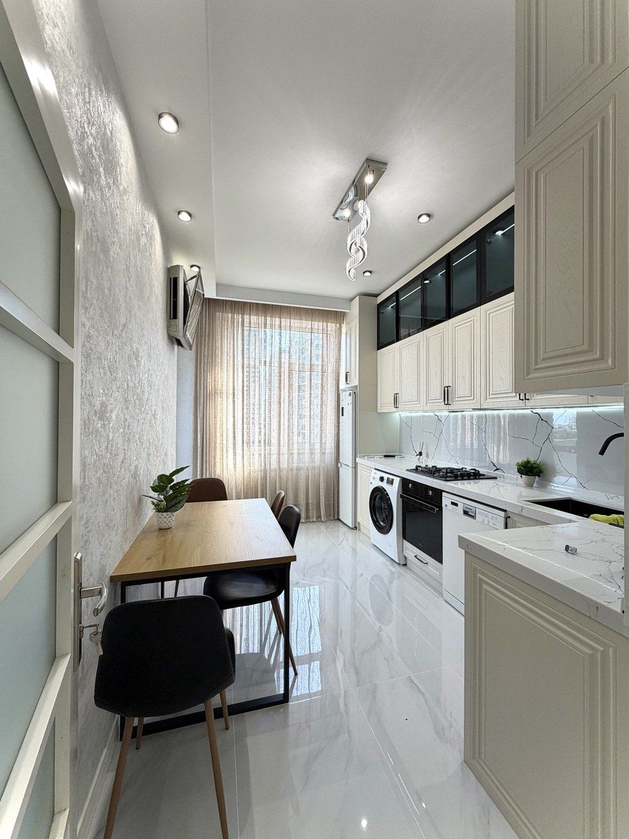 Satılır 3 otaqlı yeni tikili 107 m² — Mənzil, Bakı (2)