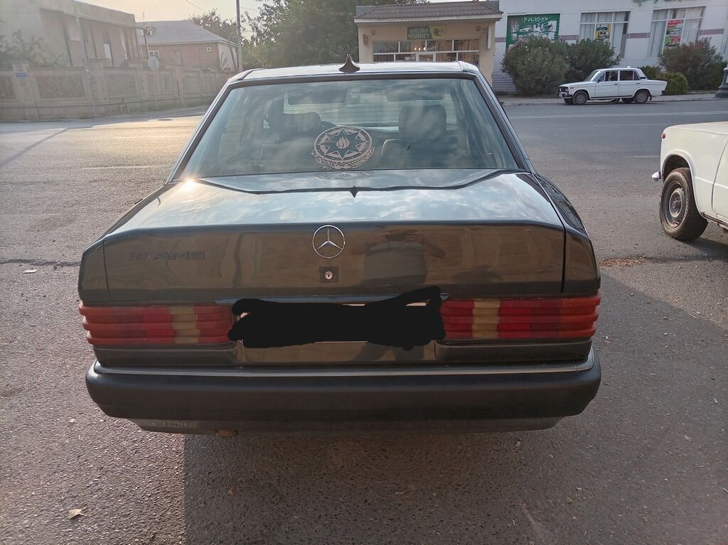 Mercedes-Benz 190 (W201): 1.8 l | 1991 il Sedan — Avto, Sabirabad (2)
