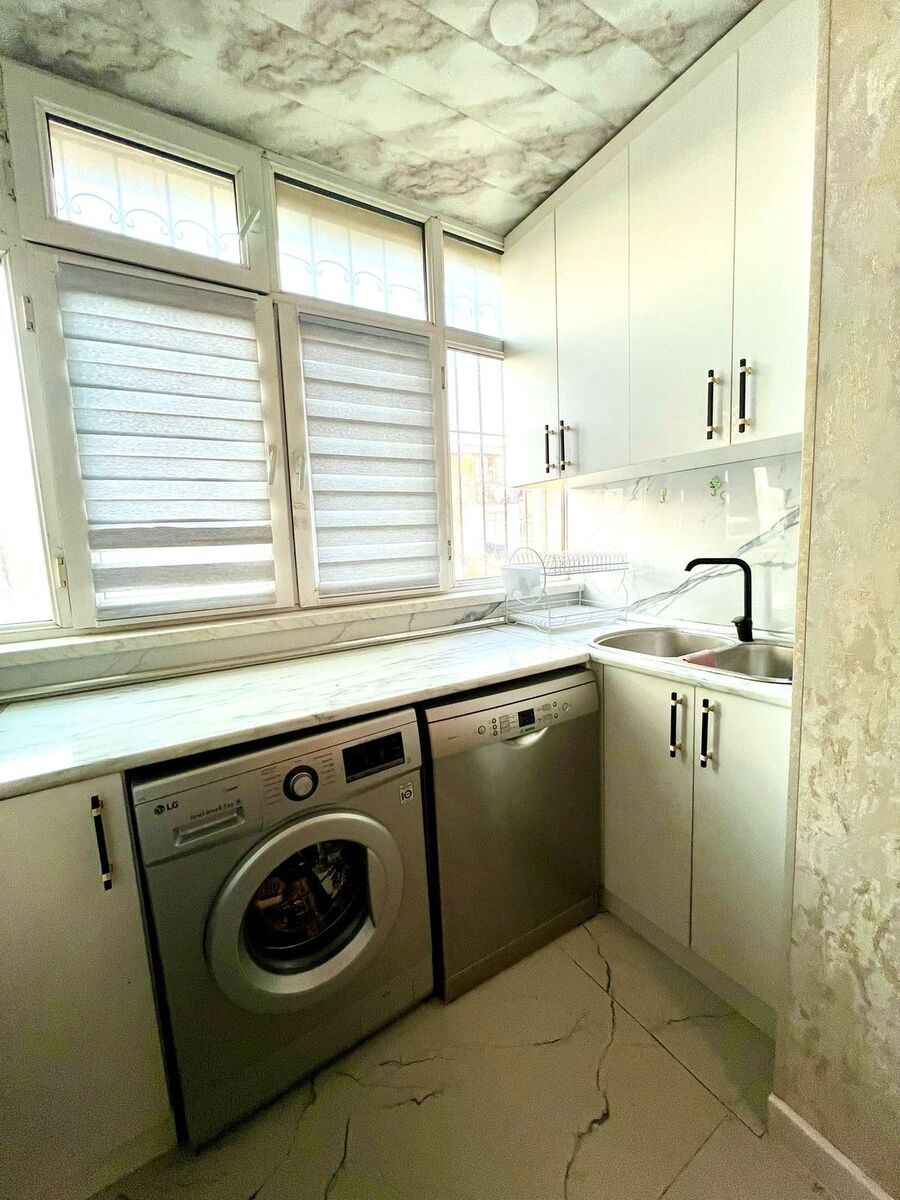Satılır 2 otaqlı köhnə tikili 35 m² — Mənzil, Bakı (7)