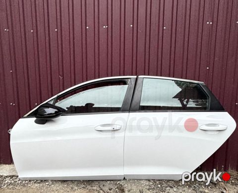 Kia Optima K5 2023 qapıları