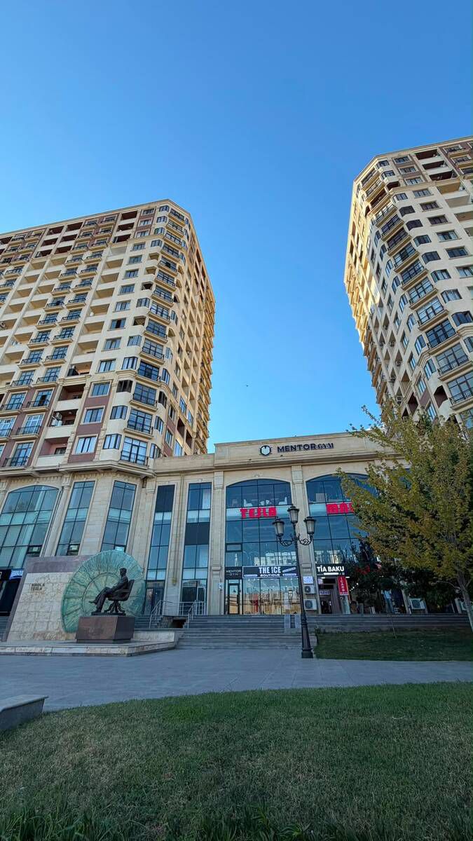 Satılır 3 otaqlı yeni tikili 138 m² — Mənzil, Bakı