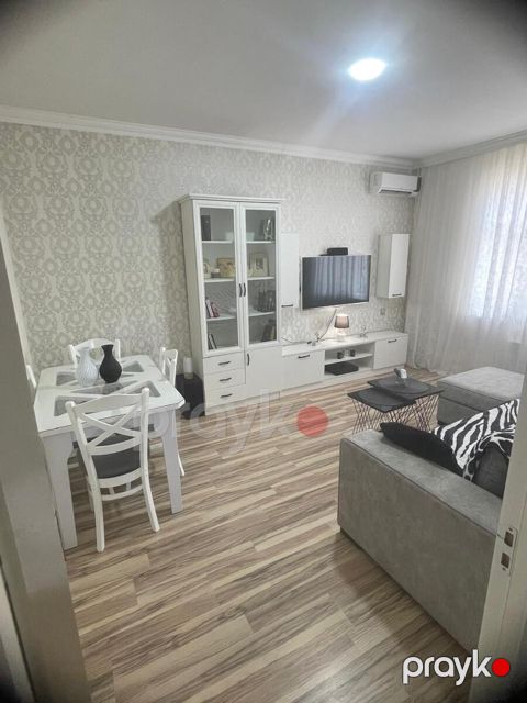 Satılır 2 otaqlı həyət evi/bağ evi 70 m²