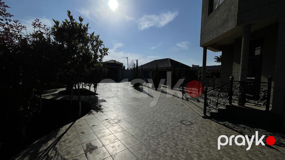 Satılır 4 otaqlı həyət evi/bağ evi 240 m² — Ev, villa, Bakı (5)