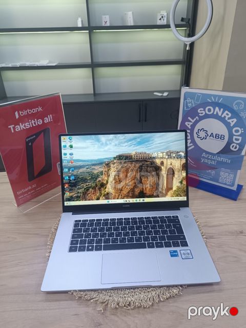 Huawei D15 — Bakı