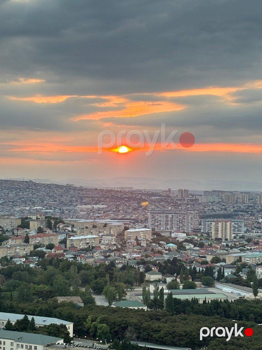 Satılır 4 otaqlı köhnə tikili 85 m² — Mənzil, Bakı (9)