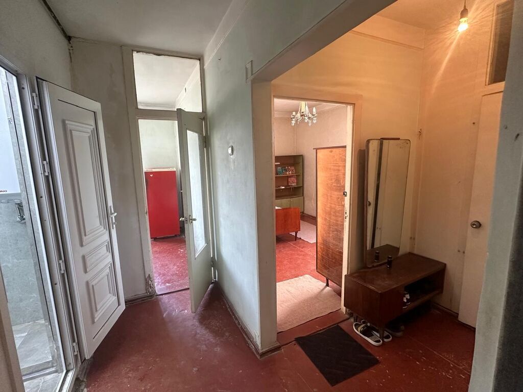 Bakı, 8-ci mikrorayon, 2 otaqlı, Köhnə tikili, m. Azadlıq Prospekti, 65 kv. m — Daşınmaz əmlak, Bakı (9)