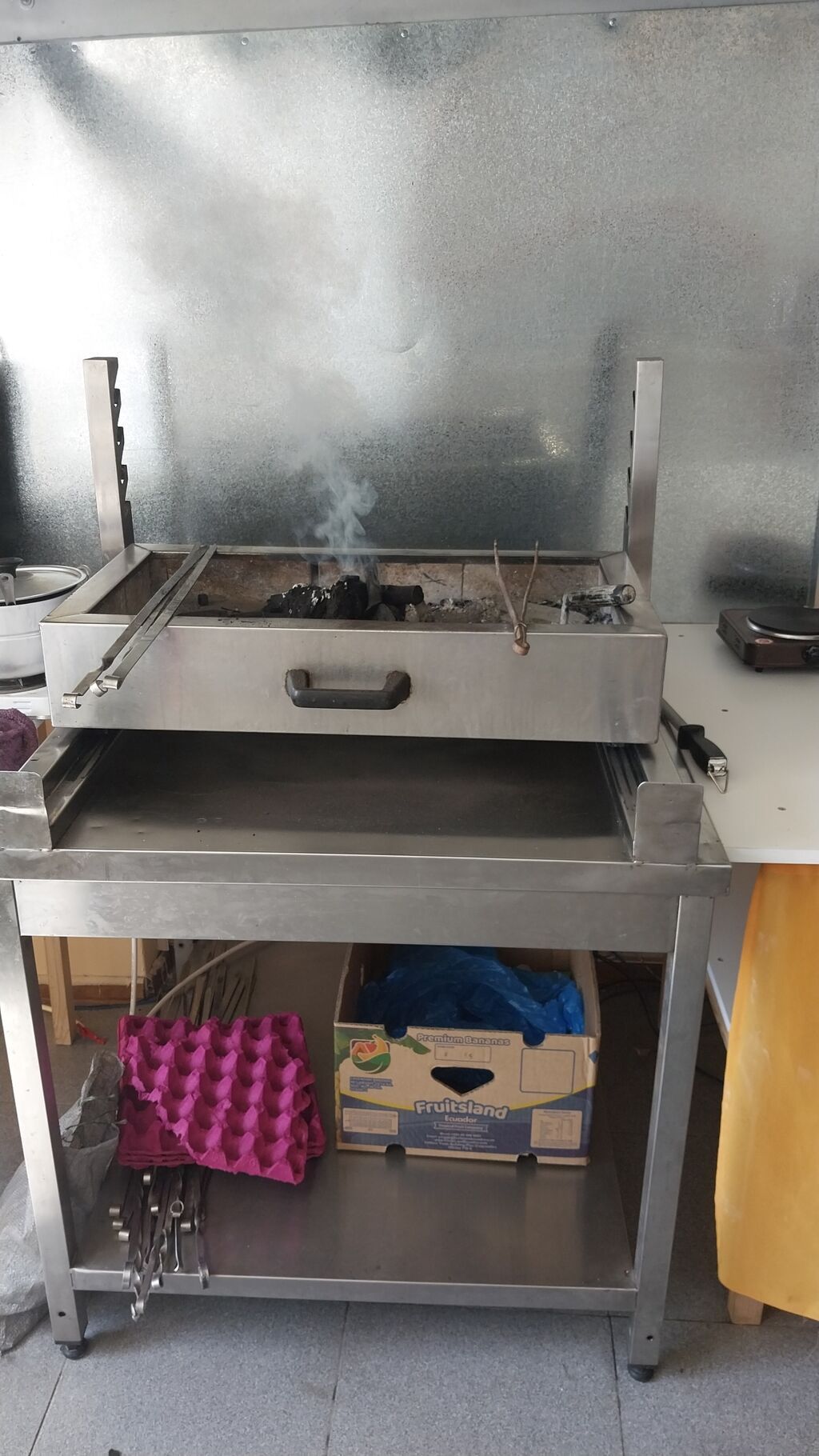 Məhsul: Peşəkar kömürlü şiş kabab manqalı və paslanmayan polad iş — Mallar, Bakı