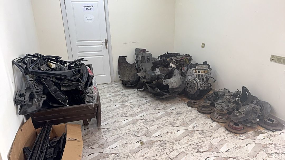 BMW ehtiyat hissələri — Ehtiyat hissələri və aksesuarlar, Bakı (4)