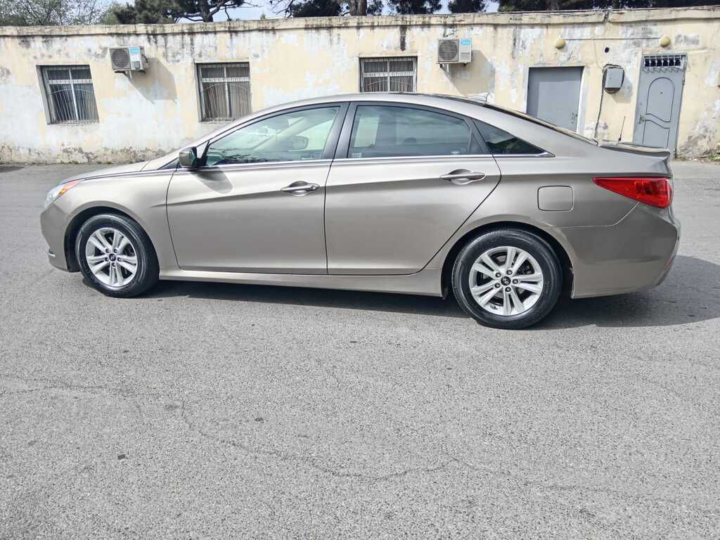 Hyundai Sonata, 2.4 L, 2014 il, 300 000 km — Avtomobillər, Bakı (11)