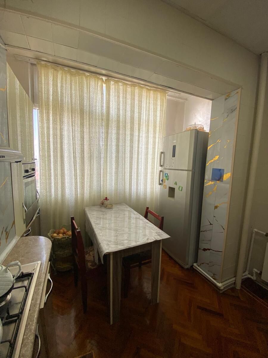 Satılır 2 otaqlı köhnə tikili 60 m² — Mənzil, Bakı (11)