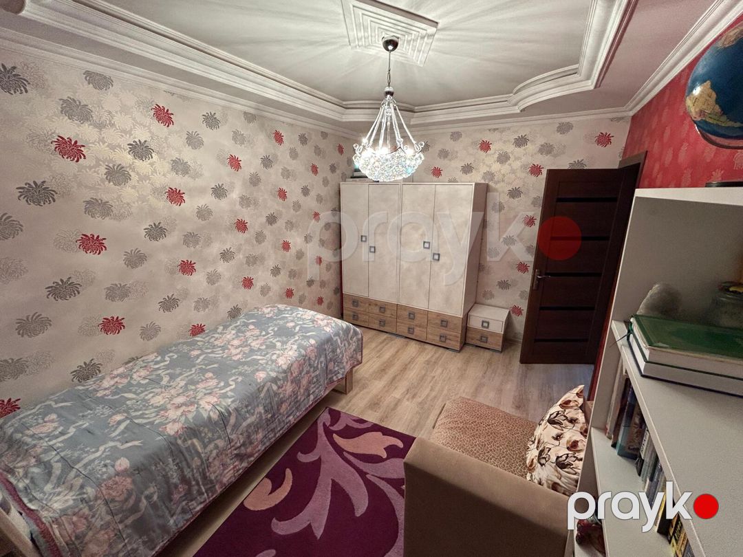 Satılır 4 otaqlı köhnə tikili 105 m² — Mənzil, Bakı (5)