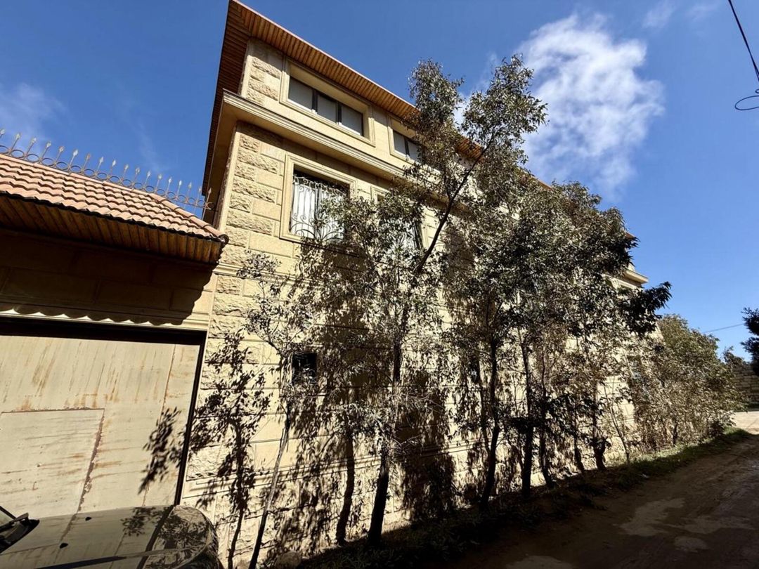 Satılır 9 otaqlı həyət evi/bağ evi 800 m² — Ev, villa, Bakı (3)