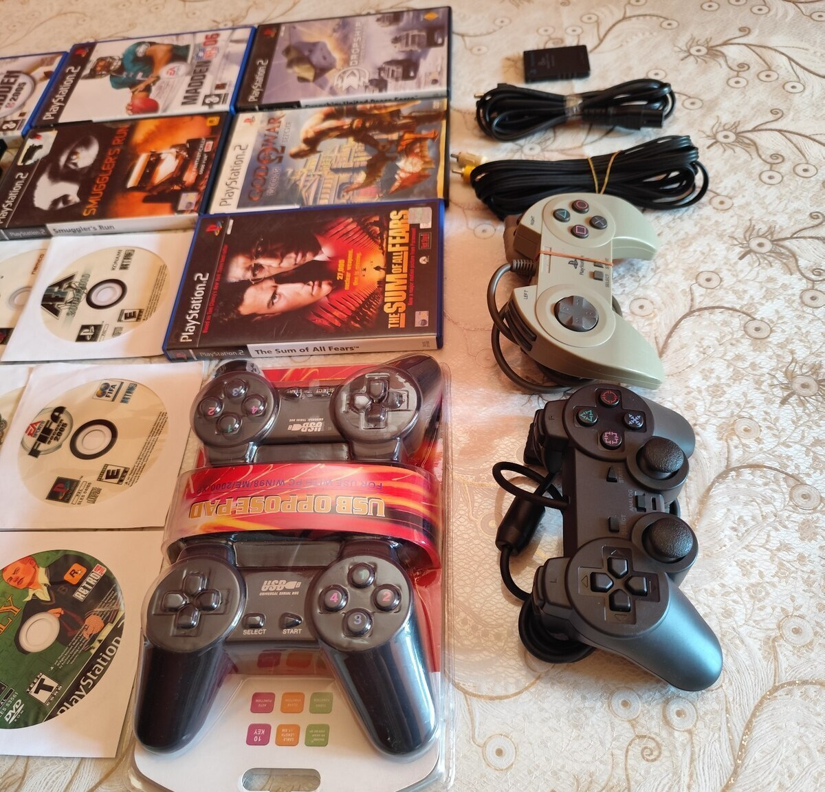 Sony PlayStation 2 Komplekt — Mallar (2)