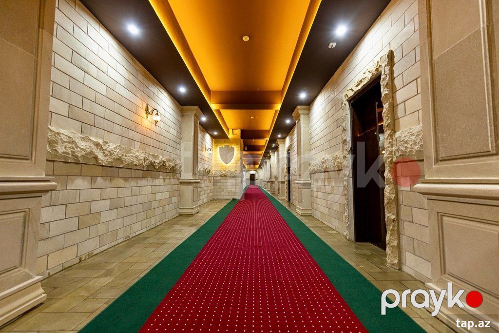 Otel kovrolini — Mallar, Bakı (5)