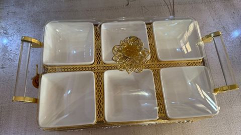 Tort və şiriniyyat qabı