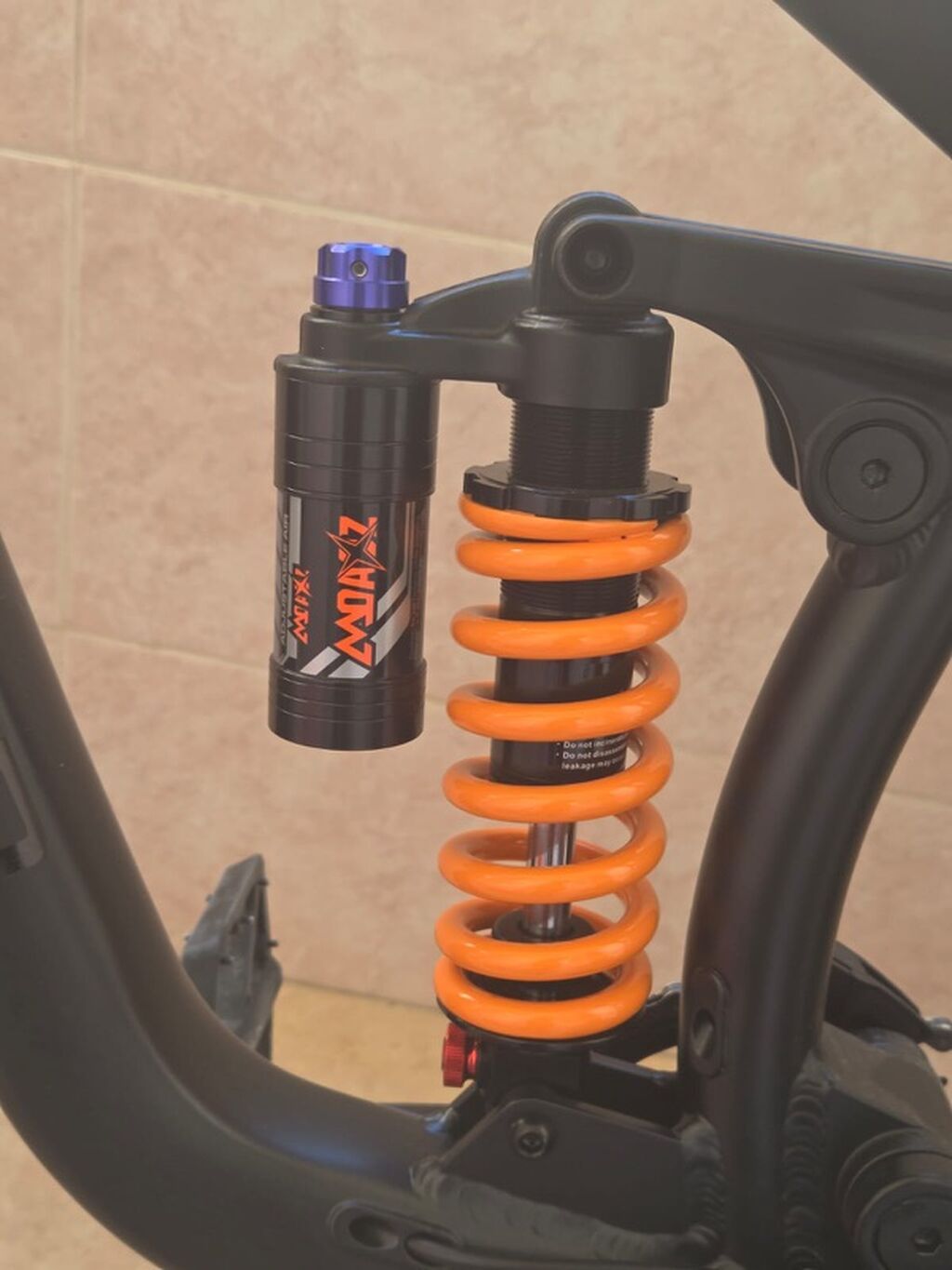 Velosiped 1 ay əvvəl 1.500 ₼ alınıb TƏCİL SATILIR ONA GÖRƏ 800 ₼ — Dağ velosipedləri, Masazır (5)