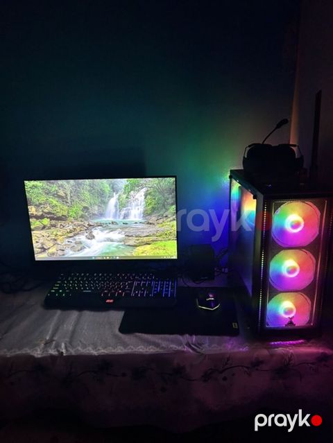 RGB işıqlı masaüstü oyun kompüteri komplekti