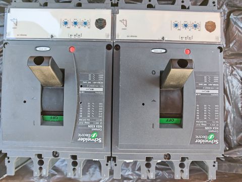 Schneider Electric Compact NSX630N sənaye güc avtomatı