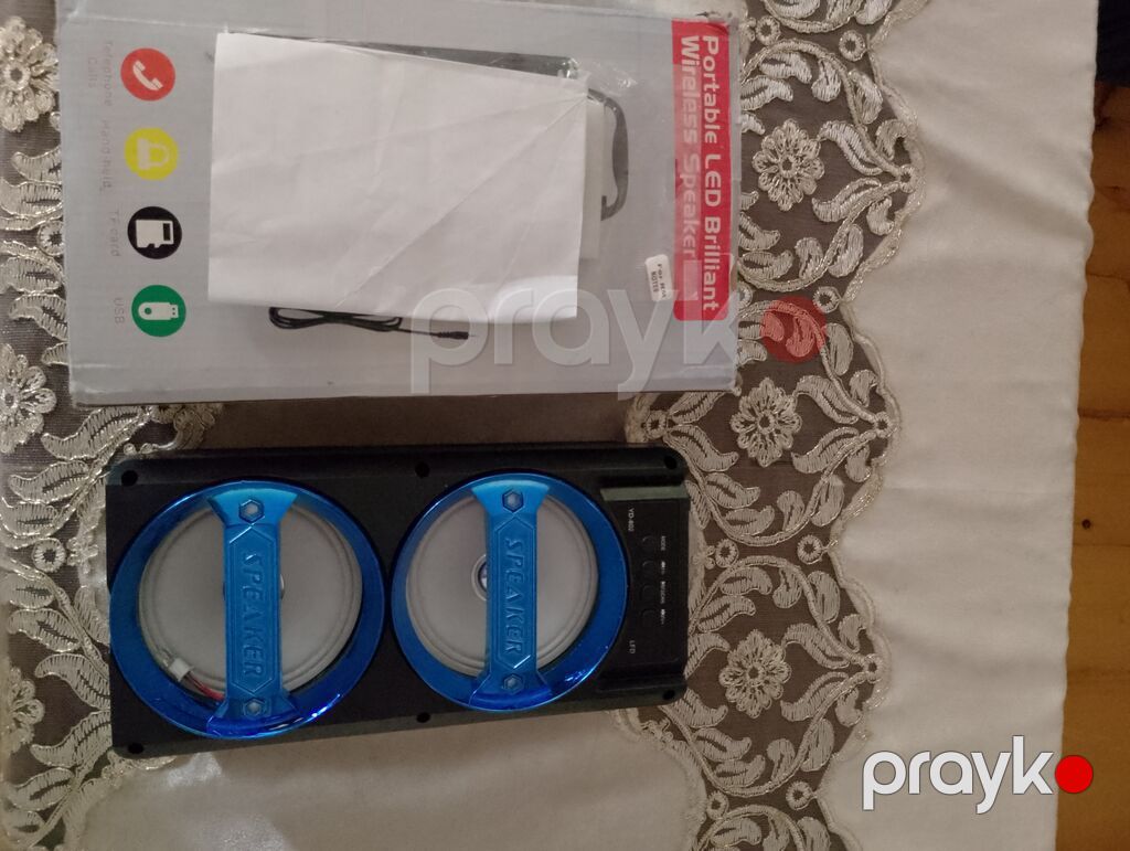 Daşına bilən LED işıqlı Bluetooth səsucaldan — Simsiz dinamiklər, Gəncə (3)