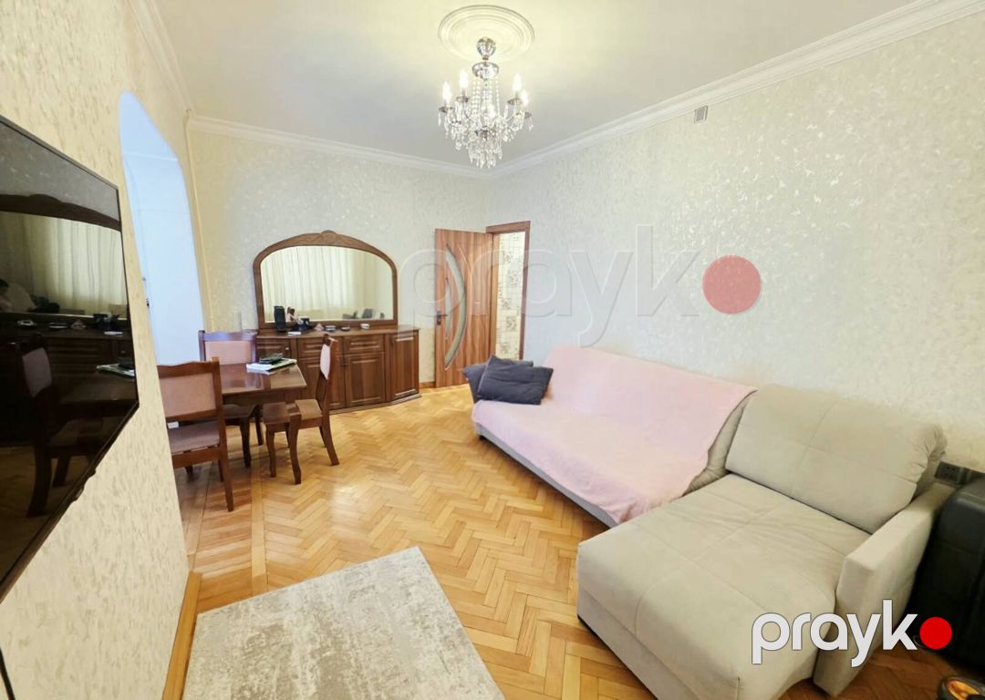 Satılır 2 otaqlı köhnə tikili 70 m² — Mənzil, Bakı (2)