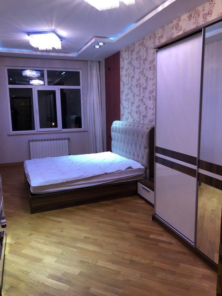 İcarəyə verilir 4 otaqlı yeni tikili 160 m² — Mənzil, Bakı (3)