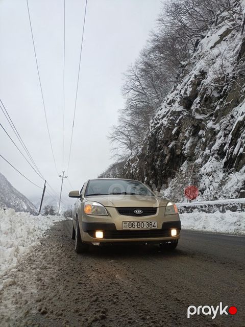 Kia Rio, 1.5 L, 2006 il, 300 800 km