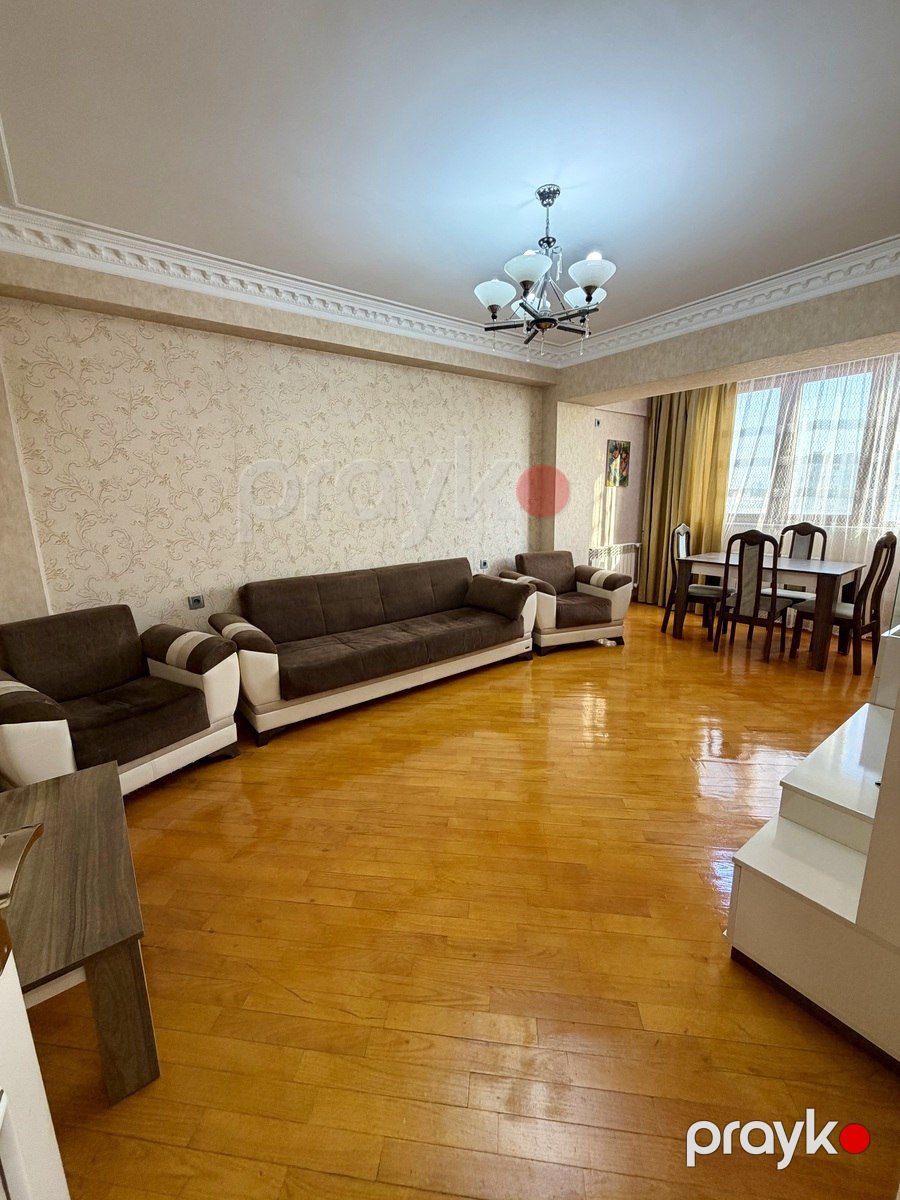 Satılır 2 otaqlı köhnə tikili 72 m² — Mənzil, Bakı (6)