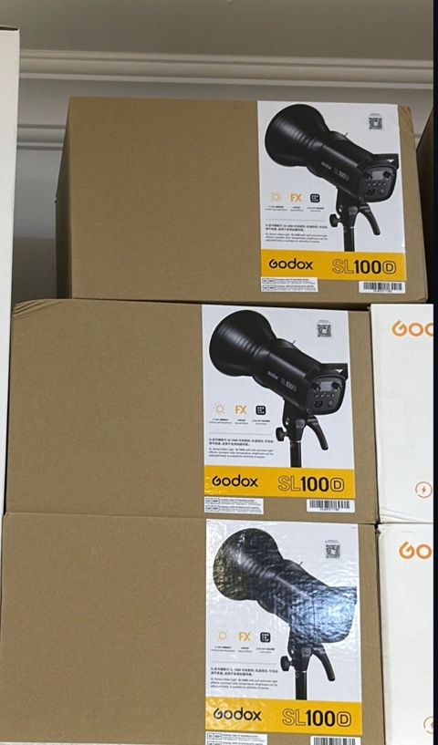 Godox SL100 — Foto Video Texnika Company — Электроника