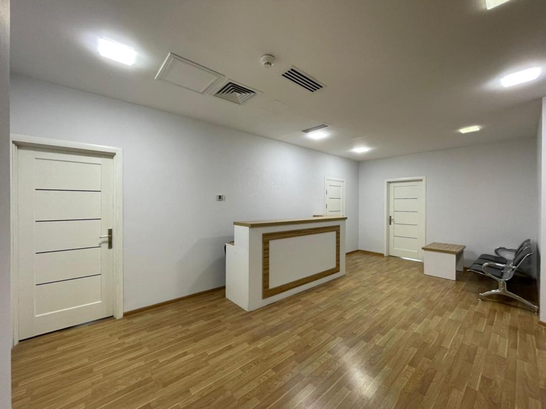 İcarəyə verilir 4 otaqlı ofis 245 m² — Ofis, Bakı (11)