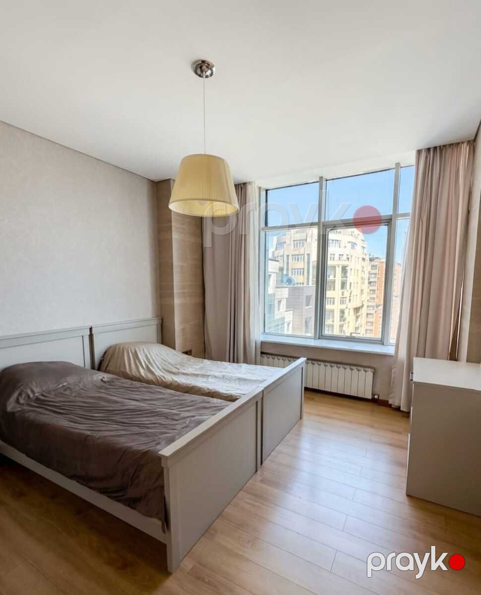 İcarəyə verilir 4 otaqlı yeni tikili 210 m² — Mənzil, Bakı (8)