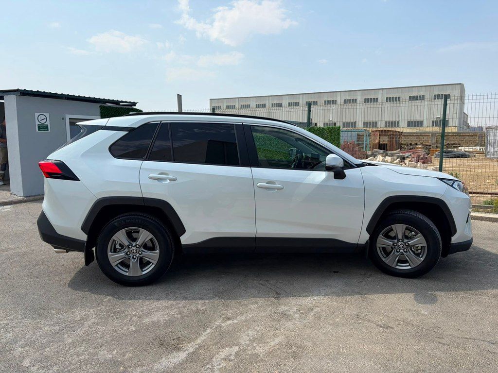 Toyota RAV4, 2.0 L, 2023 il, 44 000 km — Avtomobillər, Bakı (5)