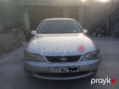 Opel Vectra: 1.8 l | 2001 il 317000 km Sedan — Bakı