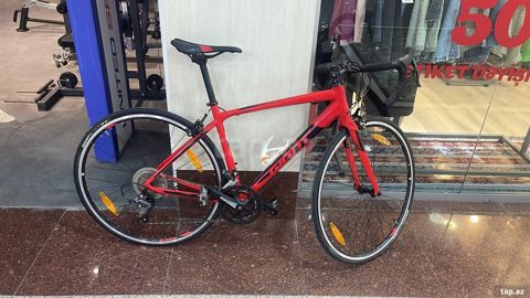 Velosiped Giant contend