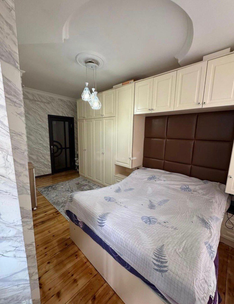 Satılır 2 otaqlı köhnə tikili 69 m² — Mənzil, Bakı (3)