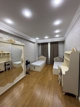 İcarəyə verilir 4 otaqlı yeni tikili 100 m² — Kamil bəy