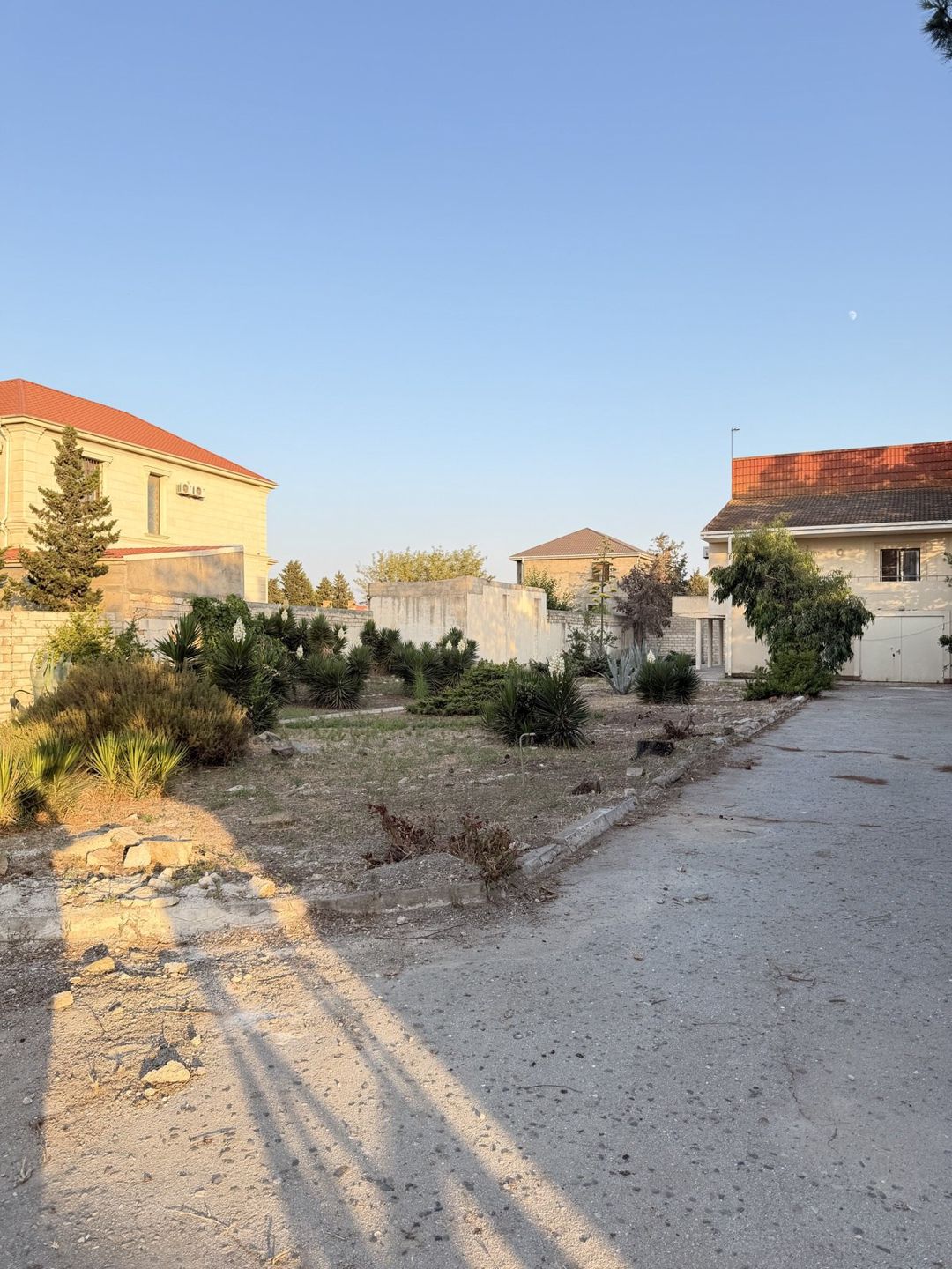 Satılır 4 otaqlı həyət evi/bağ evi 300 m² — Ev, villa, Bakı (3)