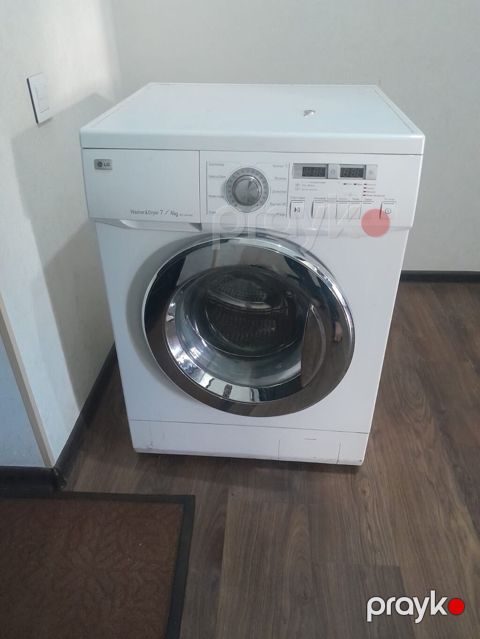 Paltar yuyan Lg 7 klo 5 ayındı.ehtyaca satılır borc ödemey ucun.Hövsan