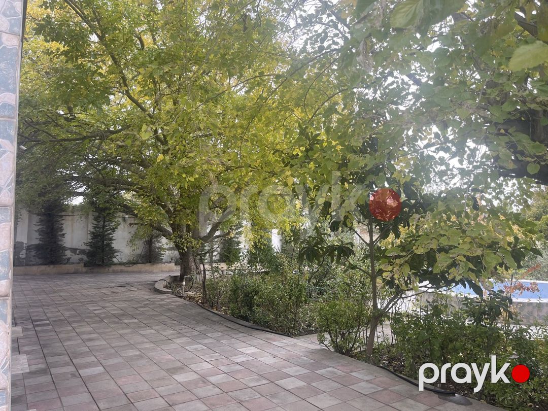 Satılır 4 otaqlı həyət evi/bağ evi 300 m² — Ev, villa, Bakı (6)