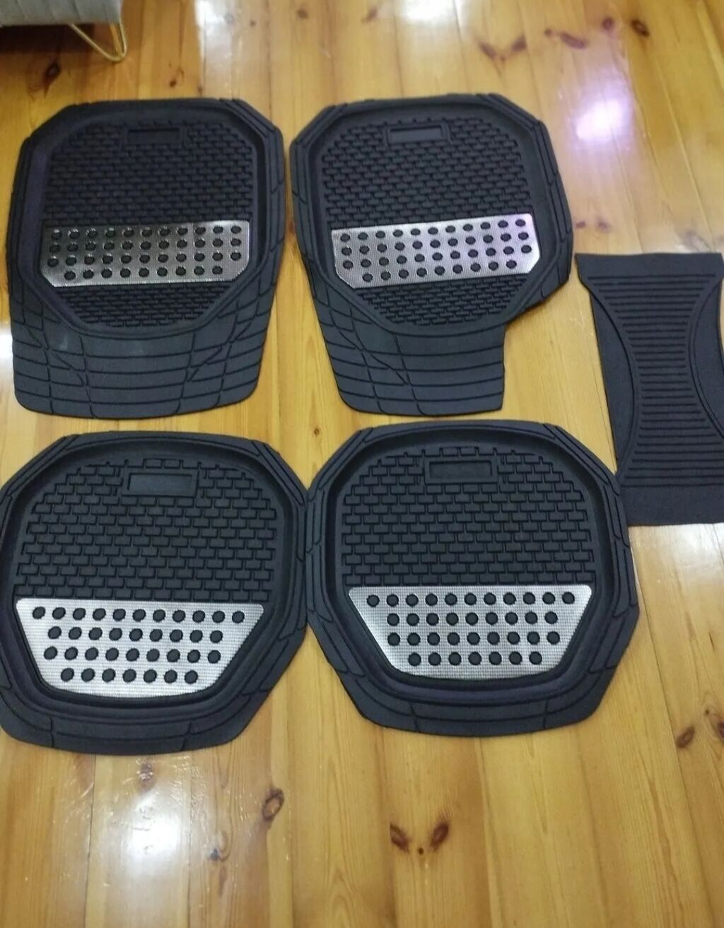 Avtomobil üçün ayaqaltilar və baqaj içi kamplekt tezedi arginaldi — Avto, Bakı (5)