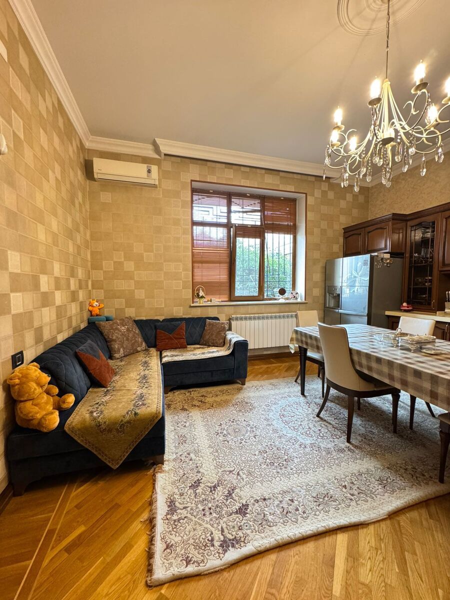 Satılır 6 otaqlı həyət evi/bağ evi 900 m² — Ev, villa, Bakı (3)