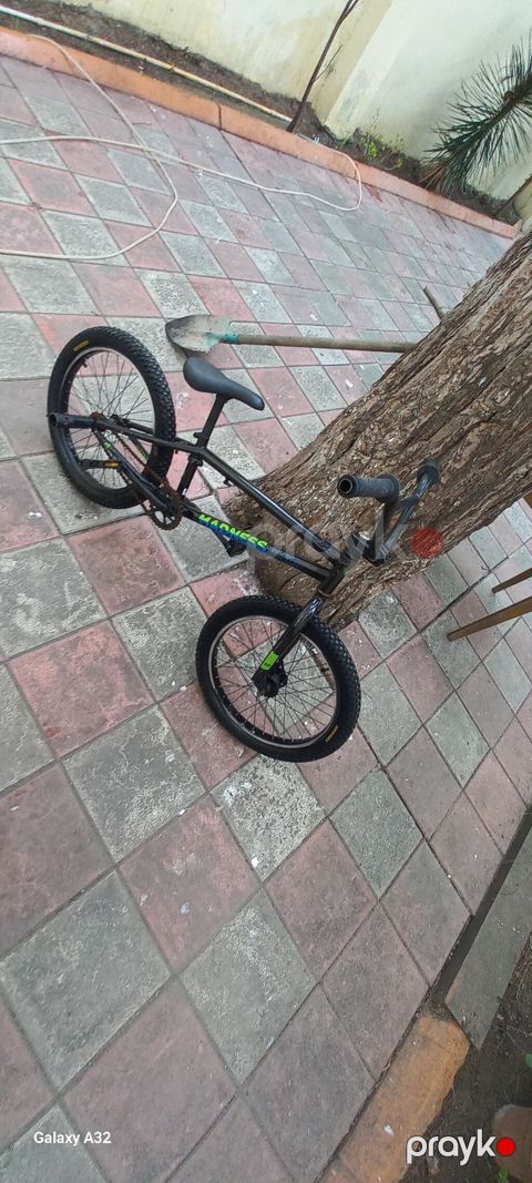 BMX tipli uşaqlar/yeniyetmələr üçün velosiped - Rəng: qara, yaşıl — Bakı