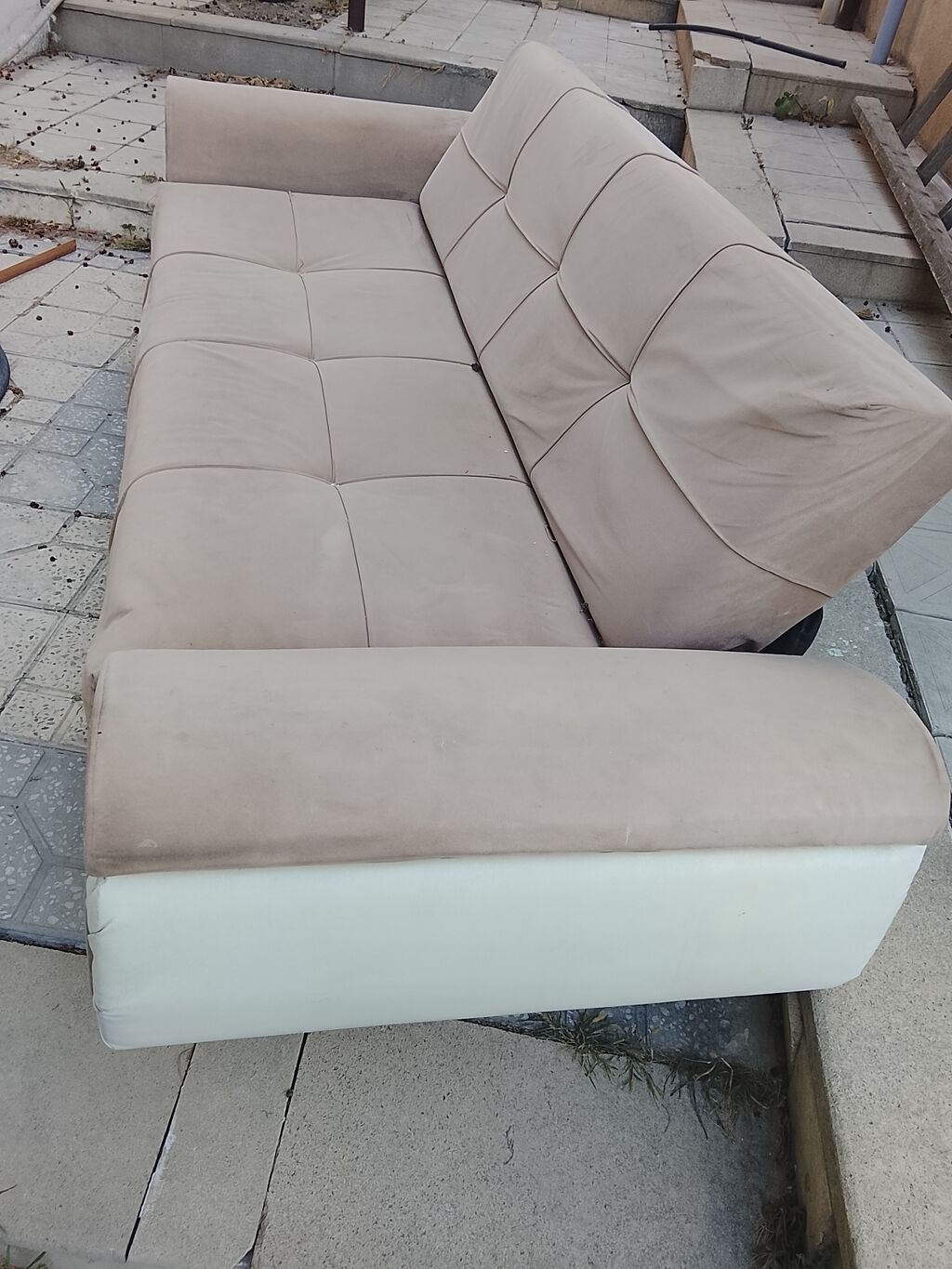 Bej rəngli divan – 3 nəfərlik - Yumşaq mikrofiber/parça üzlük, kvadrat — Mebel, Bakı (2)