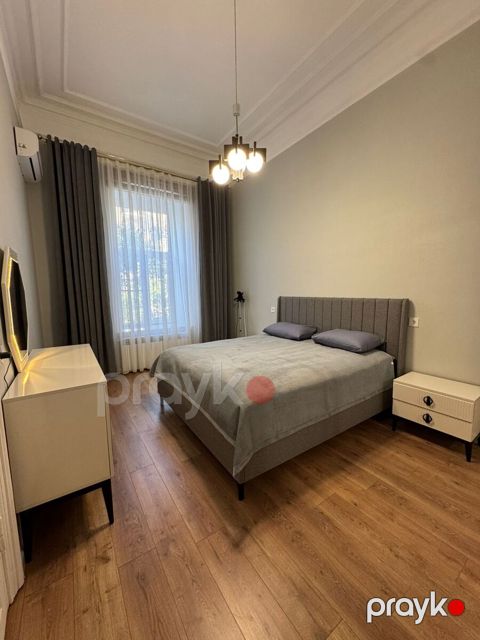 İcarəyə verilir 2 otaqlı yeni tikili 60 m²